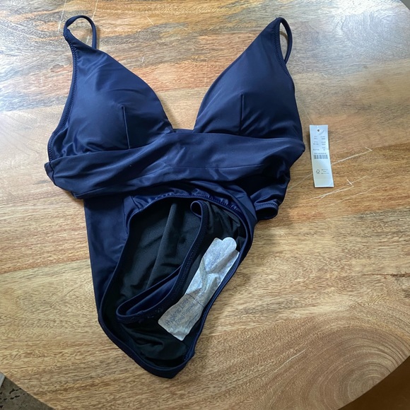 New With Tags J Crew One Piece Plunge Sizes 8 AND 10 Navy NWT - Picture 9 of 12